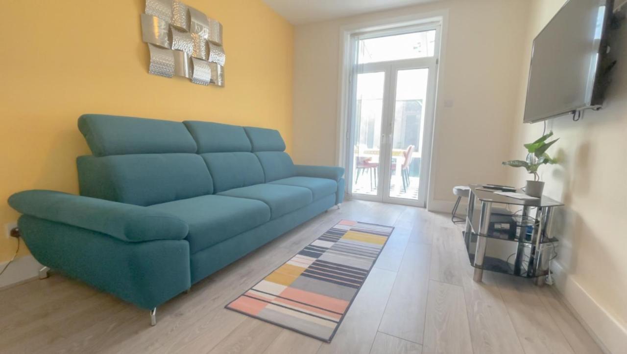 Large 3 Bedroom & 2 Bath - Ground Floor With Parking Bournemouth Kültér fotó